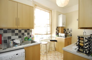 10 Napier Terrace,, Mutley, Plymouth - Image 3